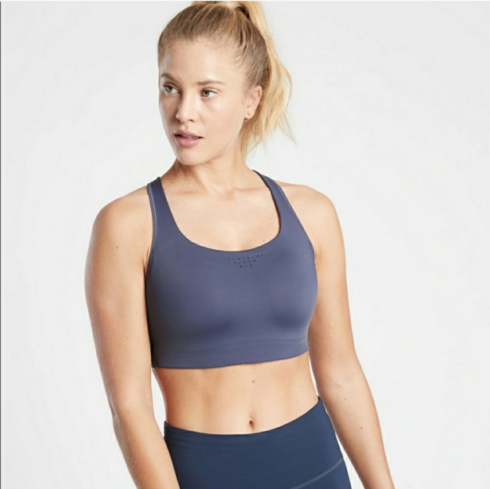NWOT Athleta Phenomena Bra 32D Medieval Violet